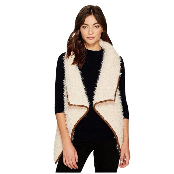 BB DAKOTA Kala faux shearling wubby Drape Front Vest Faux Fur Cream - Picture 1 of 6